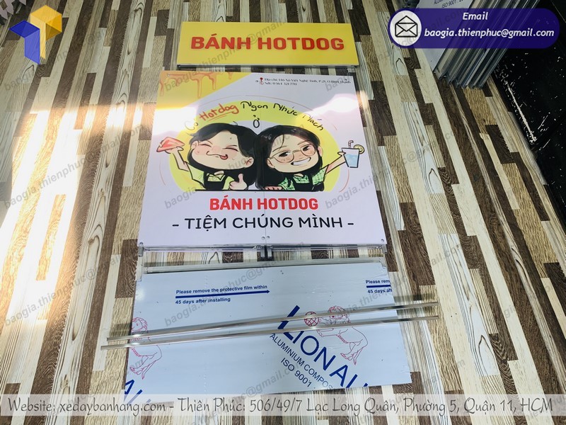 booth-ban-banh-hotdog-dep