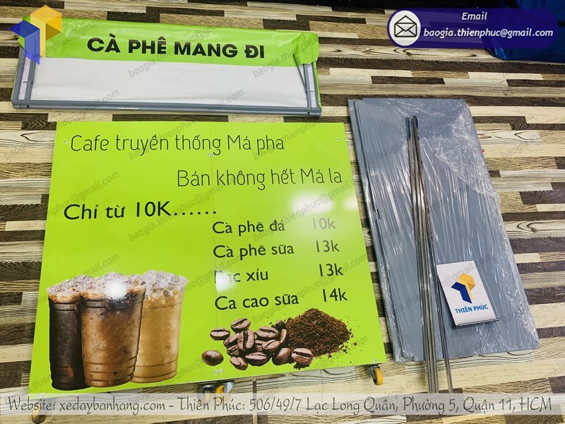 xe-cafe-duong-pho-ben